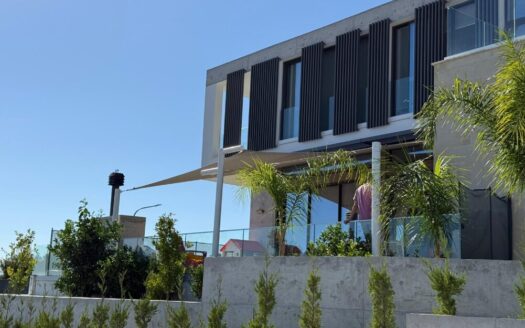 For Rent Five Bedroom Villa At Armou