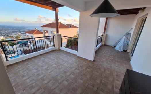 For Rent Three Bedroom Maisonette At Peyia