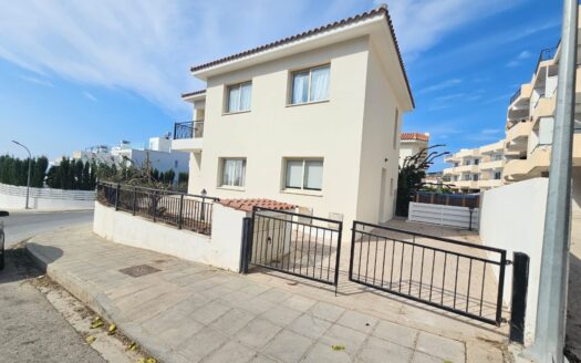 RENTED Three Bedroom Villa At Peyia