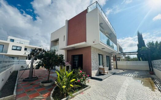 RENTED Three Bedroom Villa At Lower Chloraka