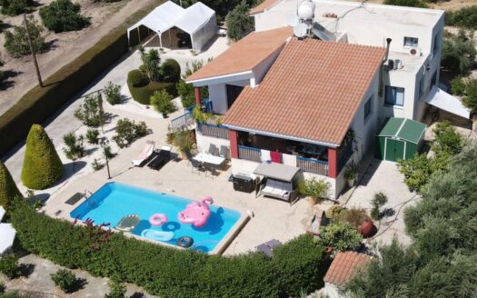 For Rent Four Bedroom Villa At Sea Caves