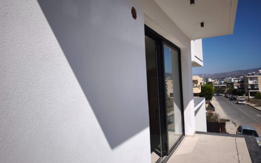 Studio For Sale In Chloraka Paphos